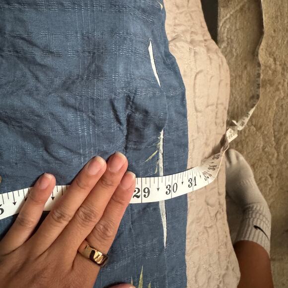 Tommy Bahama Silk Button Up Shirt Mens Large Palm Tree Aloha Hawaii - Picture 6 of 6